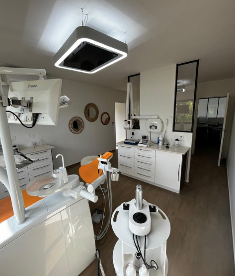 DR PAZZINI-DR RENAUD 33